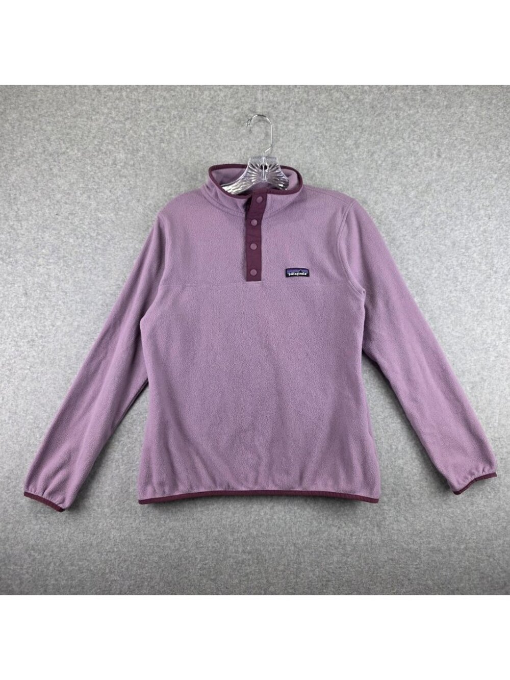 Patagonia Synchilla Snap-T Pullover Womens M Purple Fleece Lightweight Logo